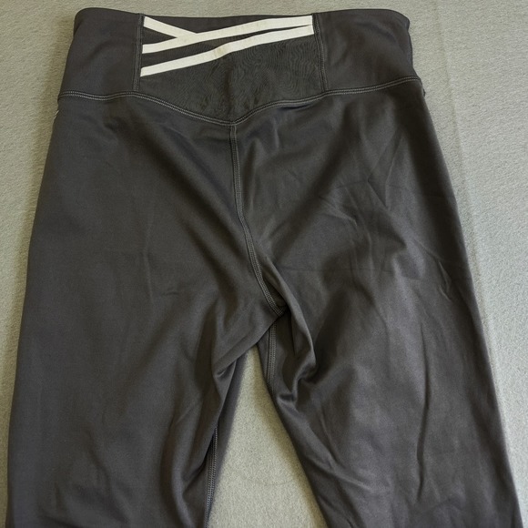 Fabletics Motion 365 Leggings Womens Gray Medium High Waist Crossover Pocket - Picture 4 of 8